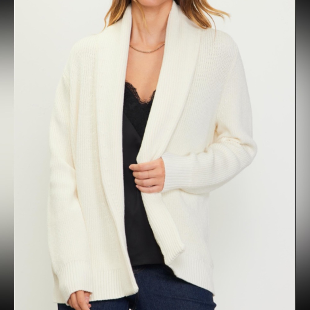 New with tags cardigan sweater. Gorgeous off white. Multiple sizes.